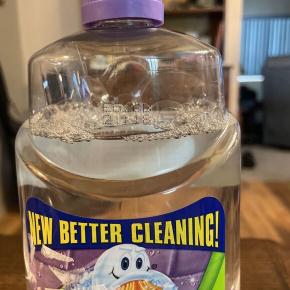 Scrubbing Bubbles Automatic Shower Cleaner Refreshing Spa Refill 34 oz Purple - Picture 2 of 3